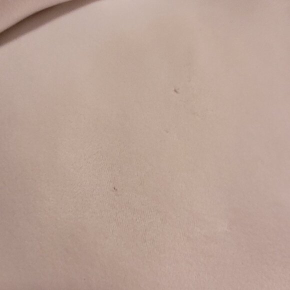 2024 Sanrio Giant SQUISHMALLOW (read) - Picture 6 of 14